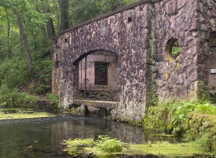 Paradise Springs Nature Trail Springhouse